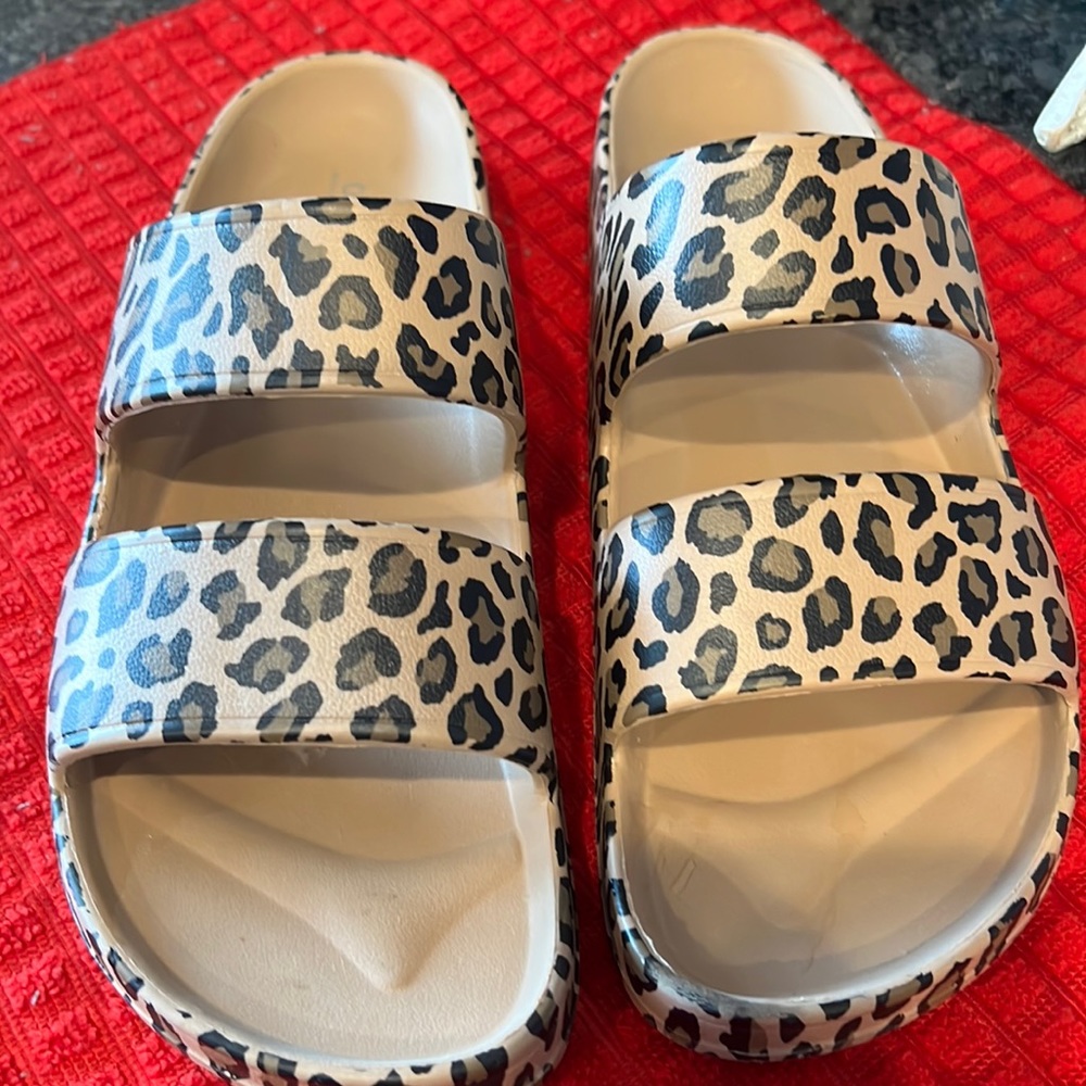 Old navy slides